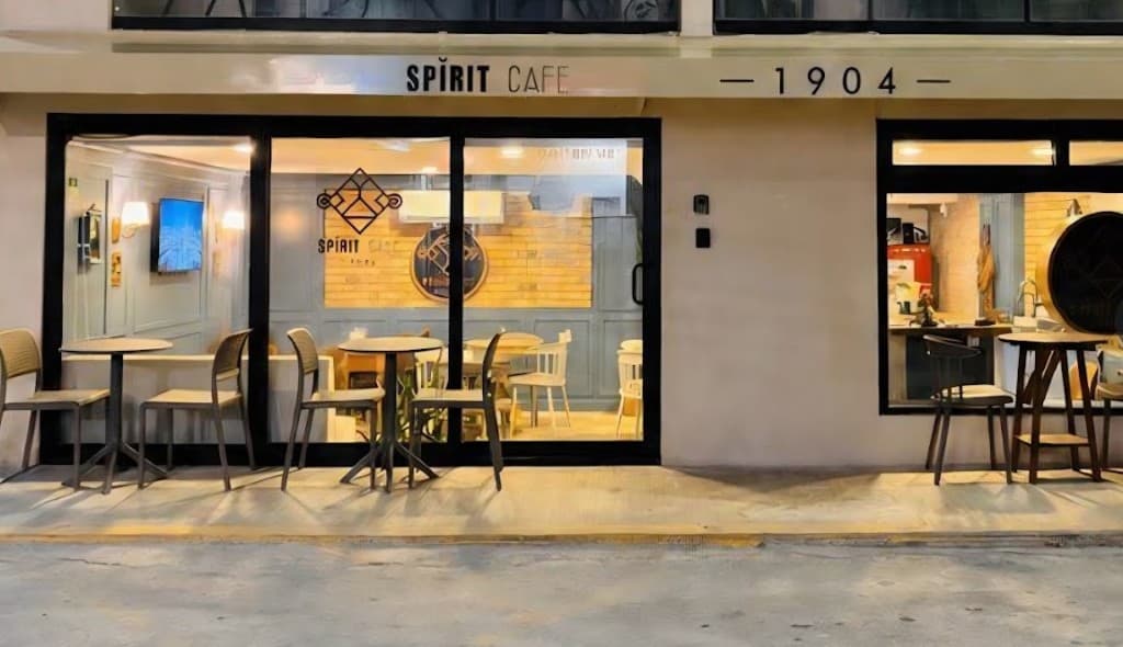 Spirit Café — Playa del Carmen